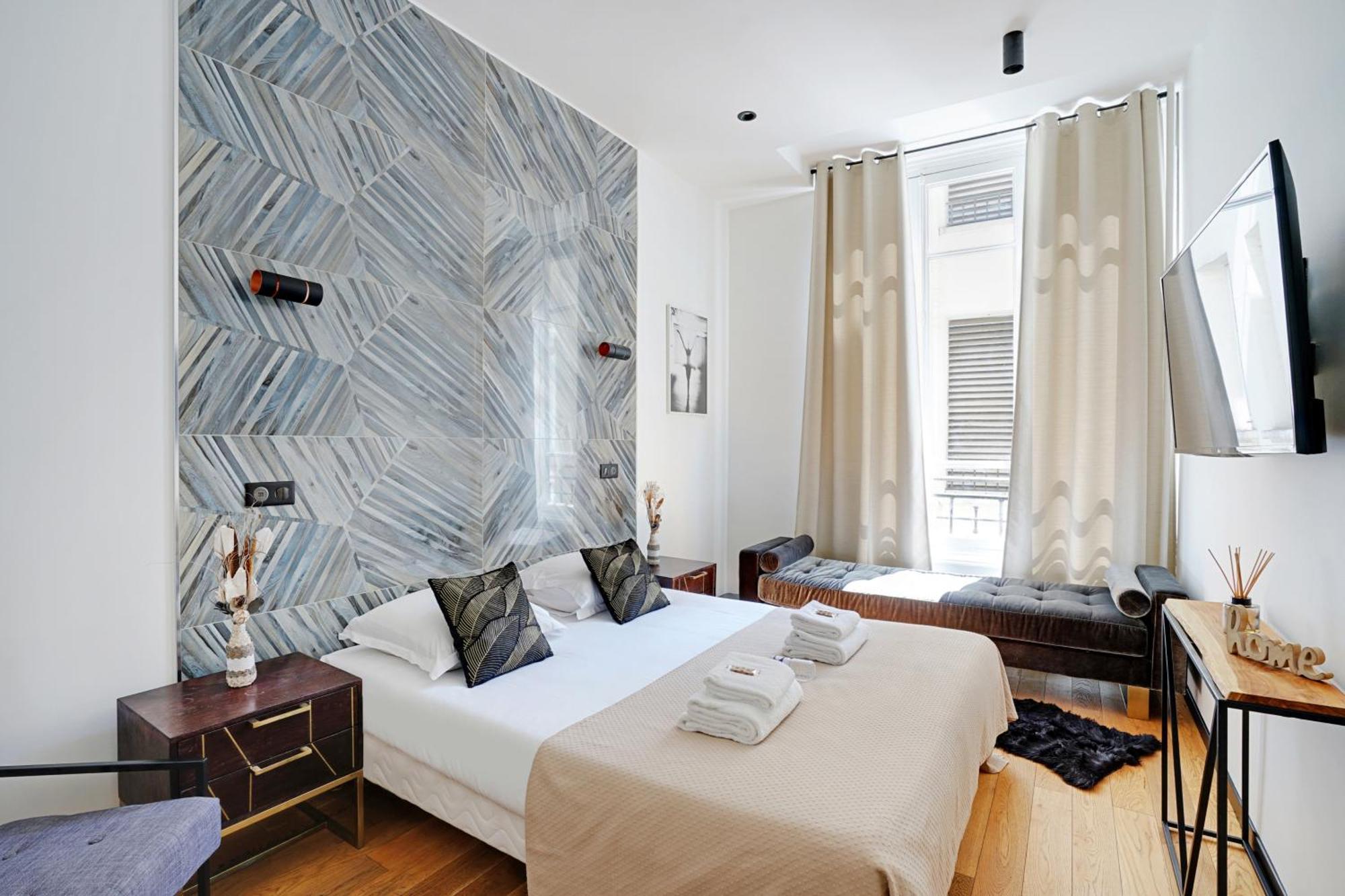 Appartement Cmg Champs Elysées - Boetie 7 *